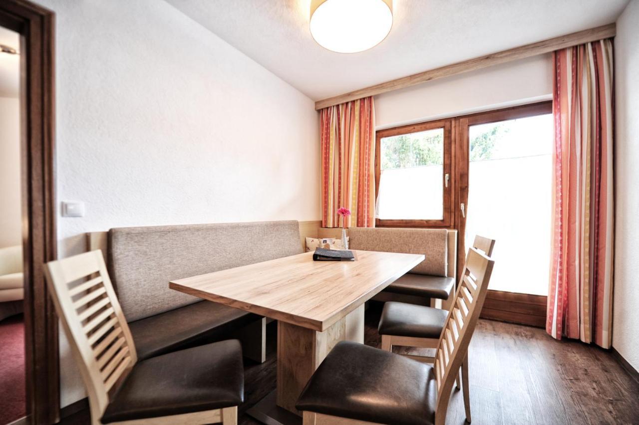 Haus Enzian Lägenhet Fiss Exteriör bild