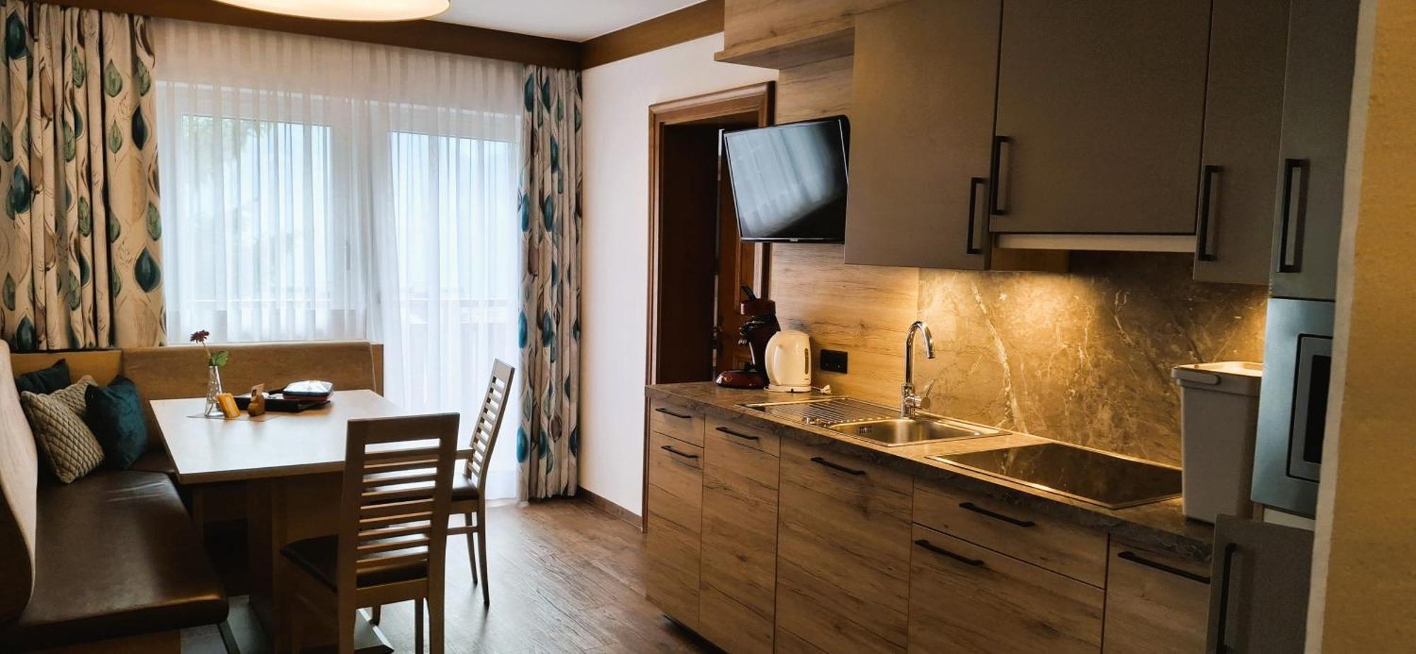 Haus Enzian Lägenhet Fiss Exteriör bild